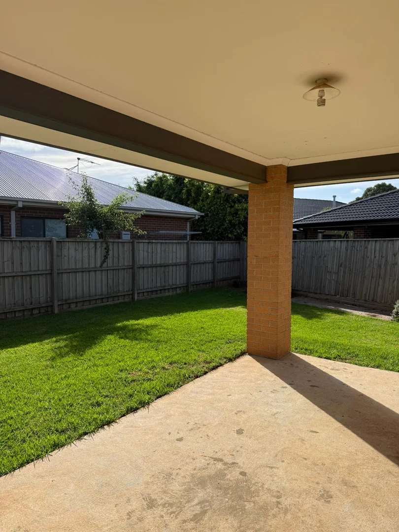 Additional image 12 of 5 CARABEEN PLACE, Aintree VIC 3336