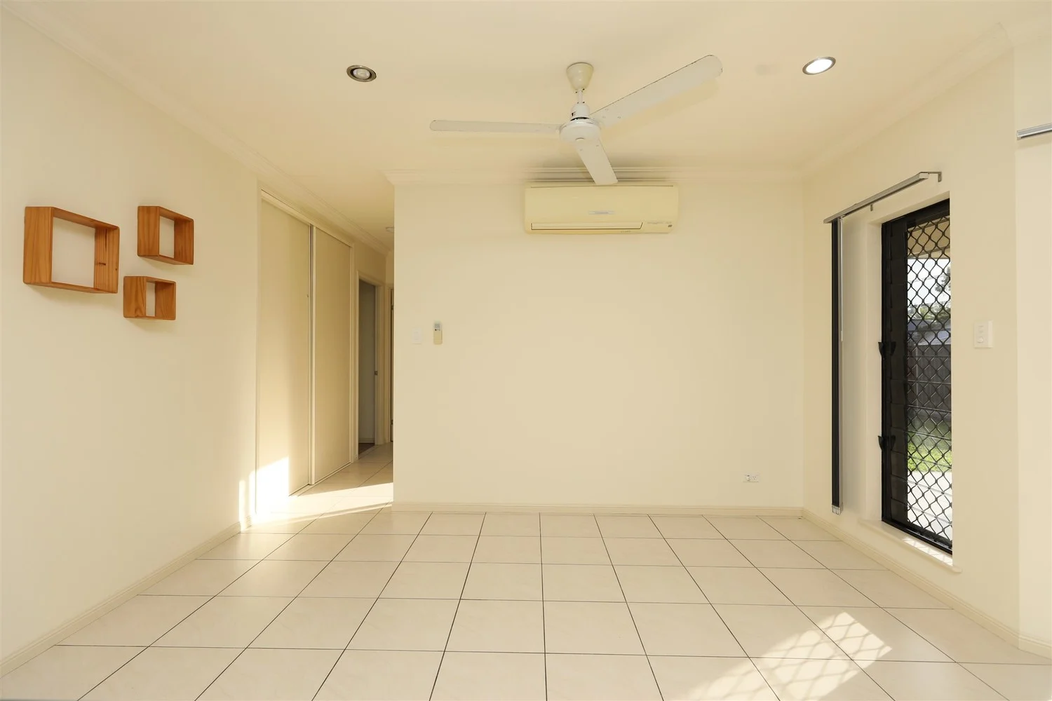 Additional image 10 of 1 Kingsley Close, White Rock QLD 4868