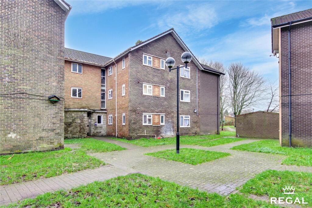 Moore Avenue, Bournemouth, BH11