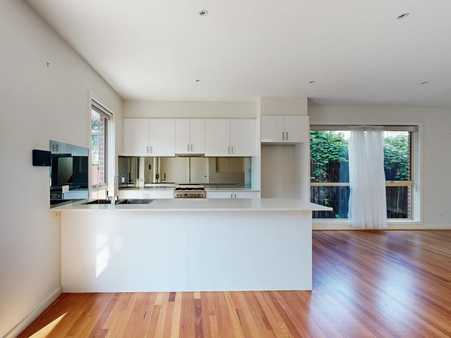 Additional image 4 of 3/7 Lloyd St, Strathmore VIC 3041