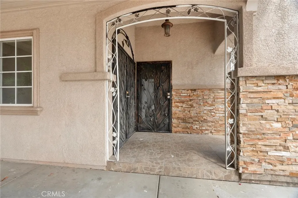 Additional image 13 of 710 Elmwood Dr, Escondido, CA 92025