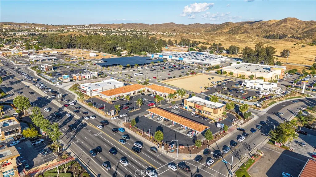 Additional image 13 of 29489 3rd St, Lake Elsinore, CA 92532