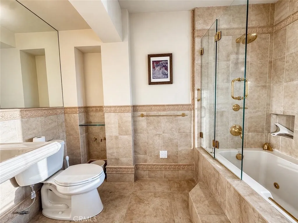 Additional image 46 of 4615 White Oak, Encino, CA 91316