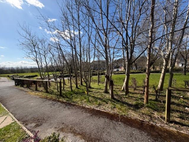 Additional image 14 of Siskin Drive, Bradford