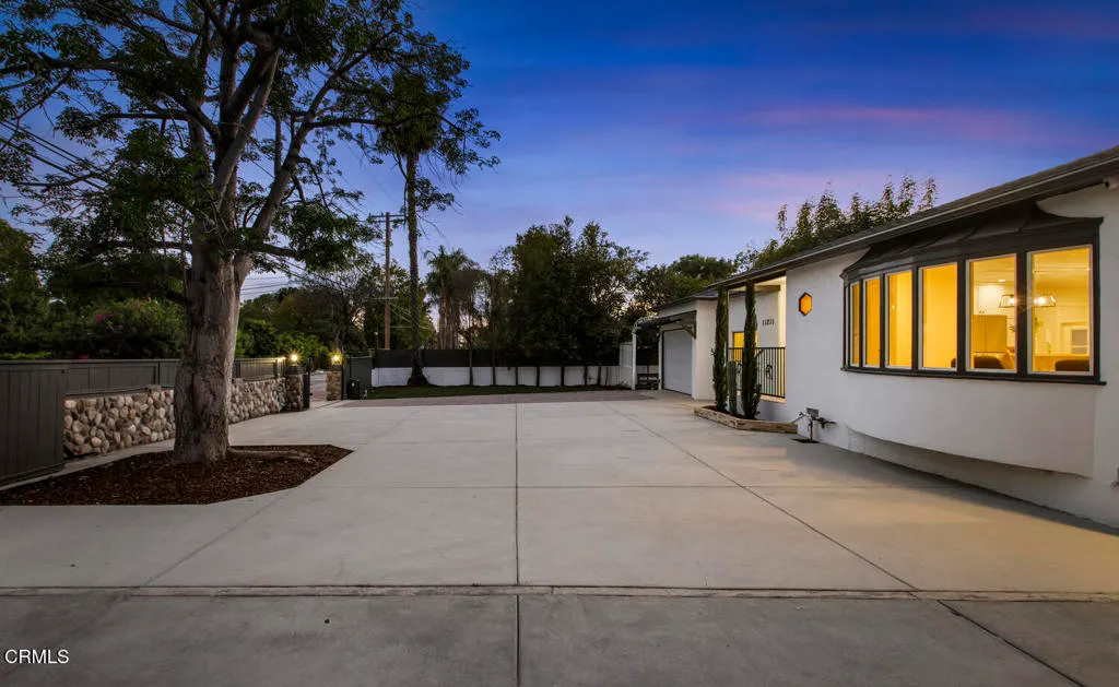 Additional image 50 of 11211 Osborne Street, Sylmar, CA 91342
