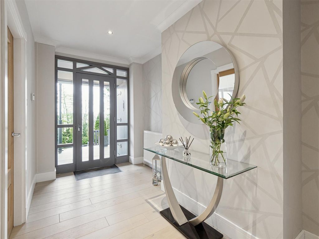 Additional image 4 of 5 bed property for saleFairfield Place, Bothwell, Bothwell G71