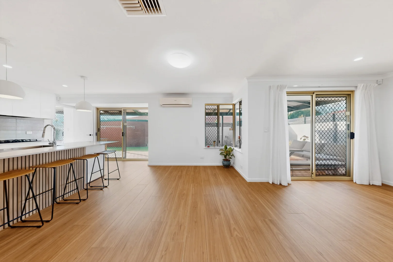 Additional image 6 of 46a Bradshaw Crescent, Manning WA 6152