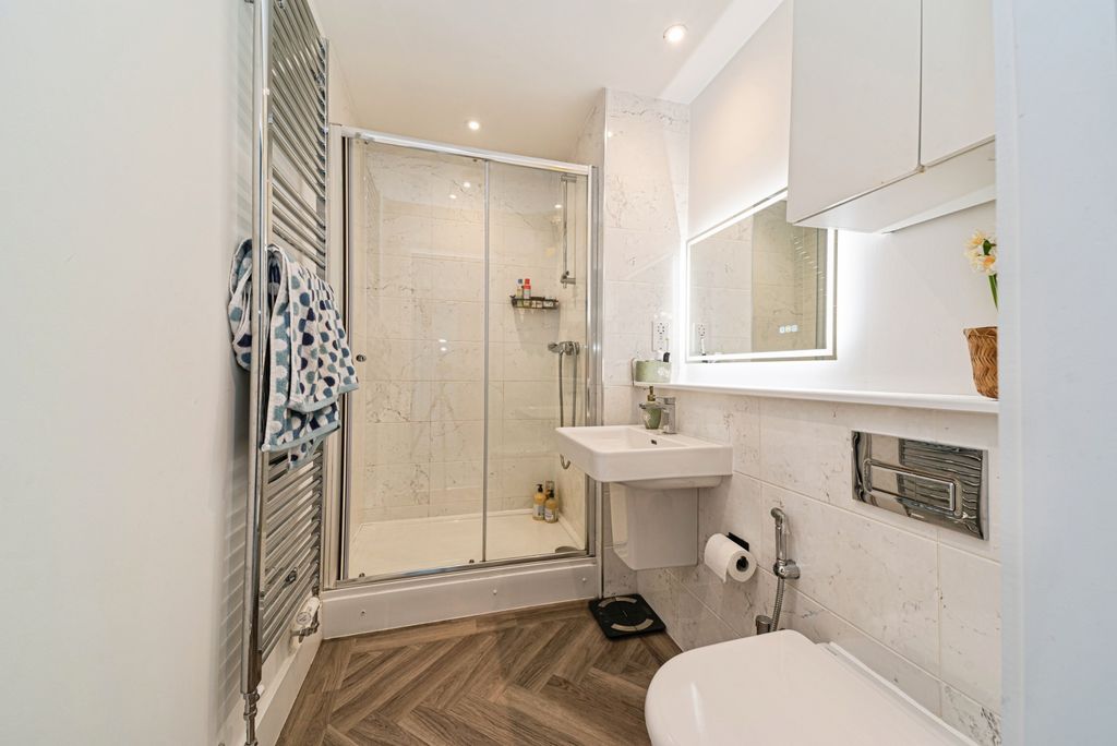 Additional image 9 of 2 bed flat for saleFestival Court, Glasgow G51