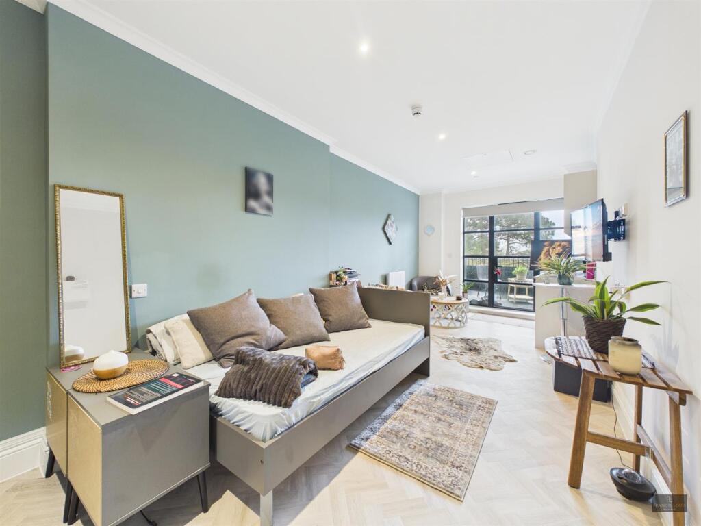 Brights House, Bournemouth