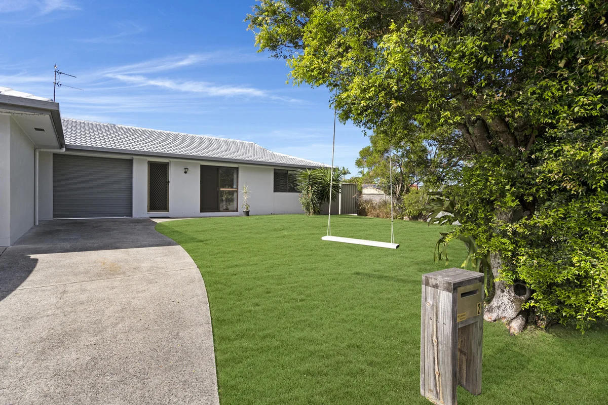 2/1 Russell Court, Miami QLD 4220