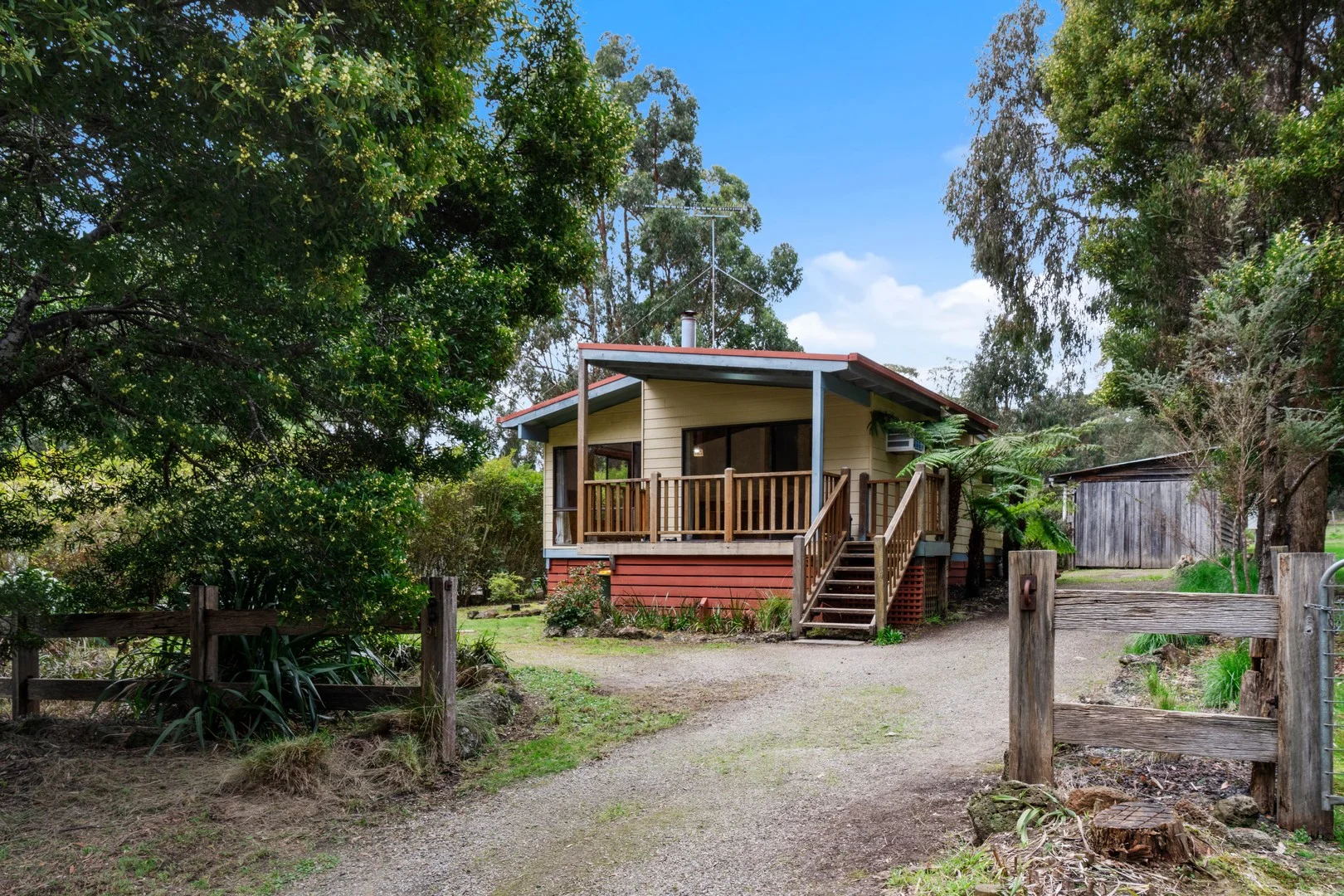91 Grant St, Forrest VIC 3236