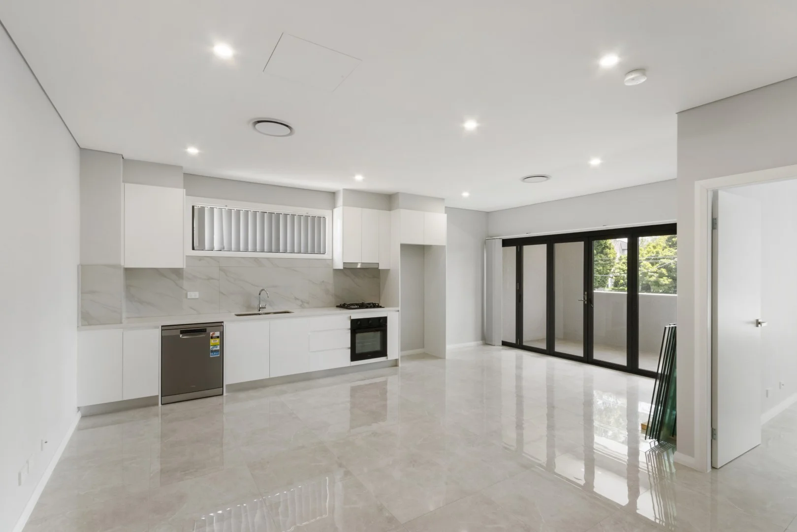 Additional image 8 of 129 Eastern Valley Way, Castlecrag NSW 2068