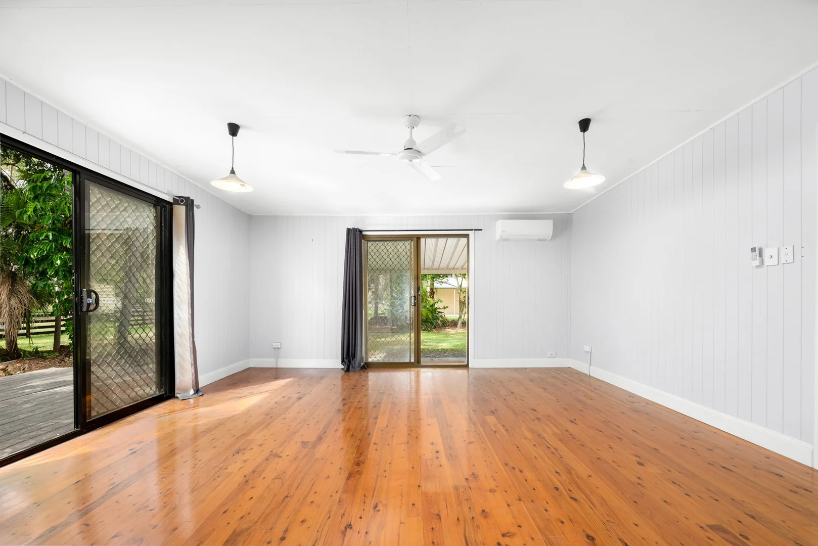 128 Esky Road, Pallara QLD 4110 photo 2