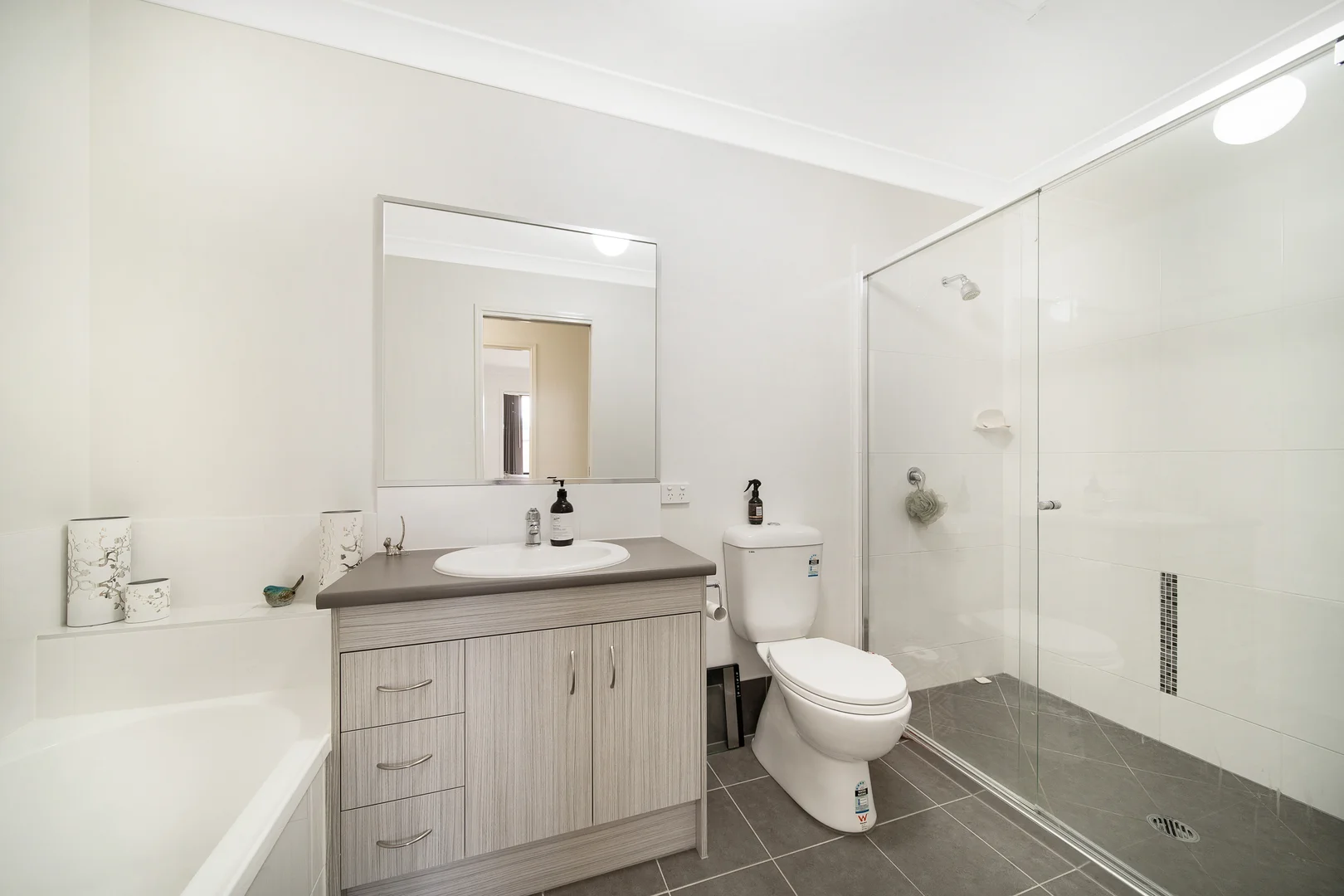 Additional image 7 of 1/16 Greenpark Drive, Crestmead QLD 4132