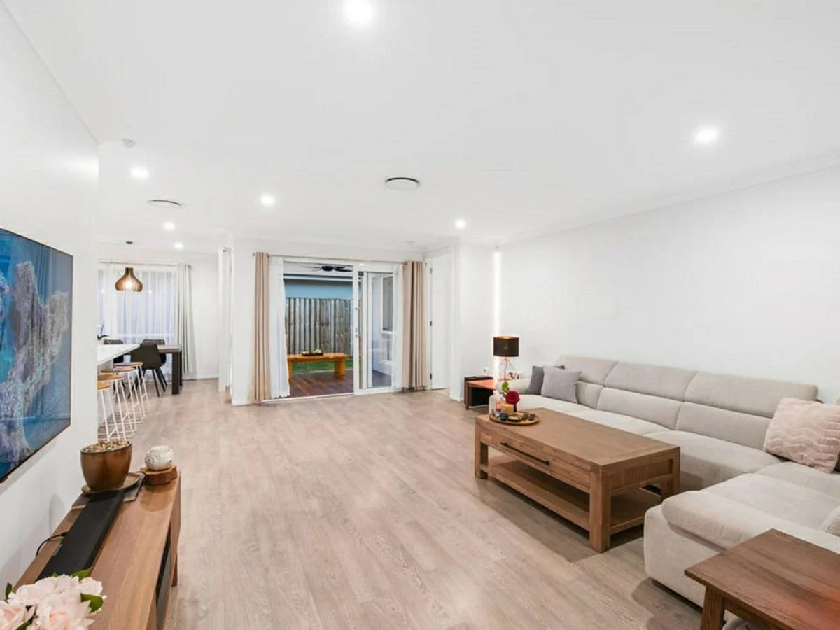 115 Brookbent Road, Pallara QLD 4110 photo 4