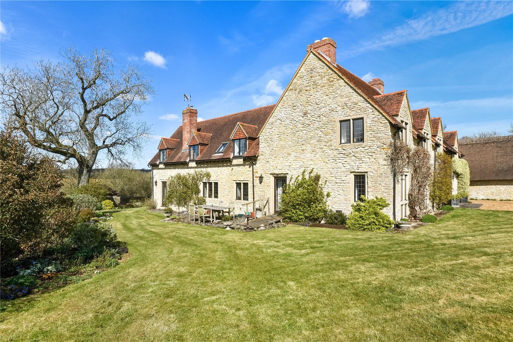 Additional image 16 of 6 bed detached house for saleMixbury, Brackley, Northamptonshire NN13