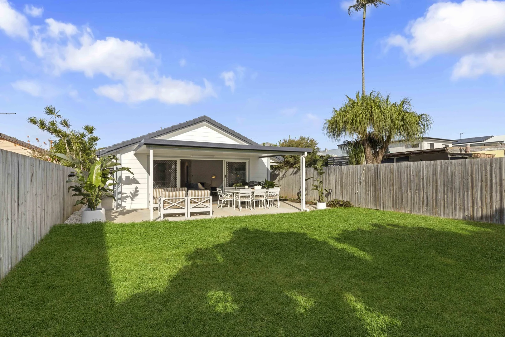 413 Scarborough Road, Scarborough QLD 4020