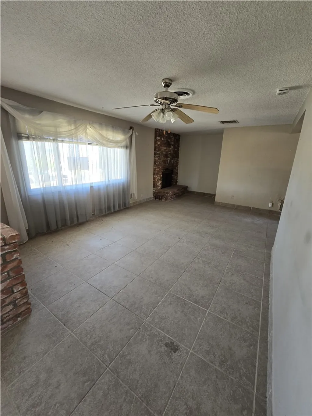 Additional image 4 of 57468 Sierra Way, Yucca Valley, CA 92284