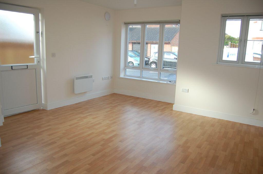Lower Parkstone photo 3