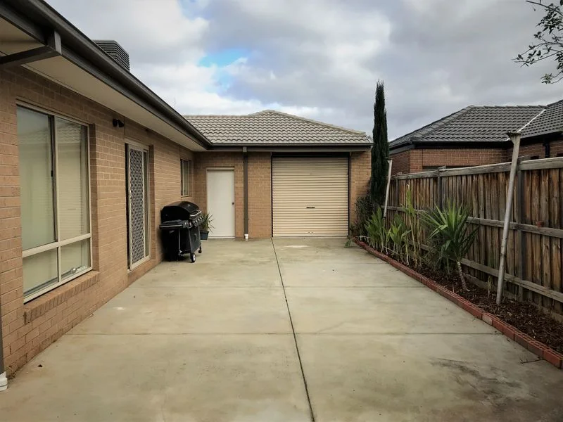 Additional image 7 of 2 Elatus Place, Brookfield VIC 3338
