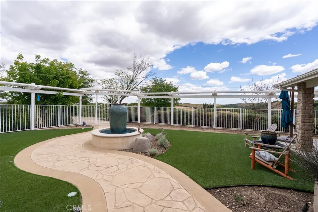 Additional image 20 of 2325 Bella Tierra Pl, Paso Robles, CA 93446
