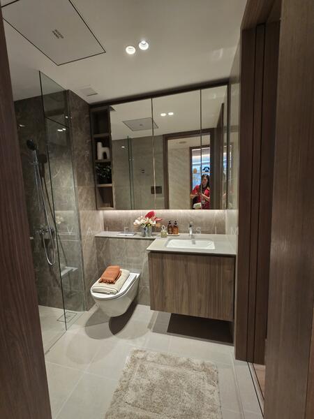 10 Clementi Avenue 1 photo 4