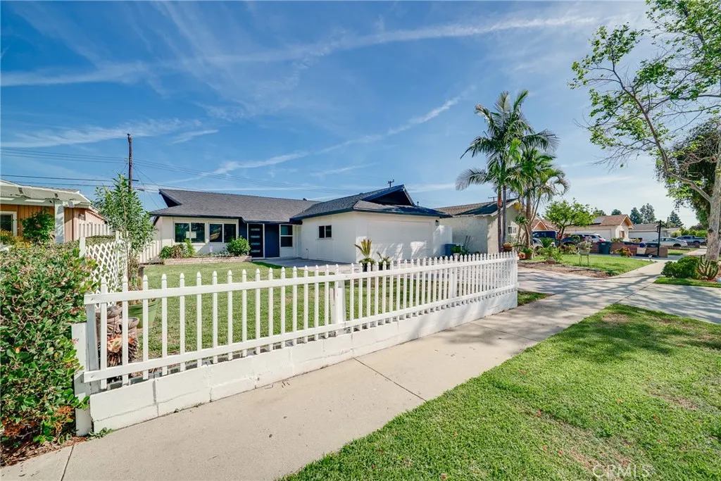 Additional image 19 of 11439 205th St, Lakewood, CA 90715