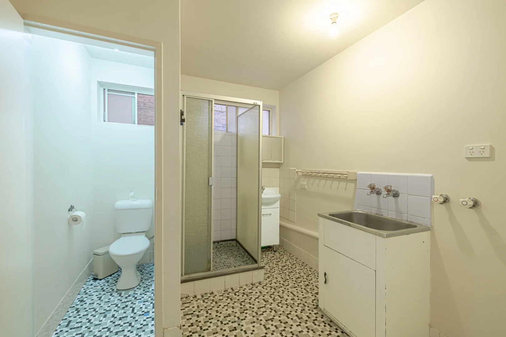 Additional image 5 of 33B Sunhill Road, Mount Waverley VIC 3149
