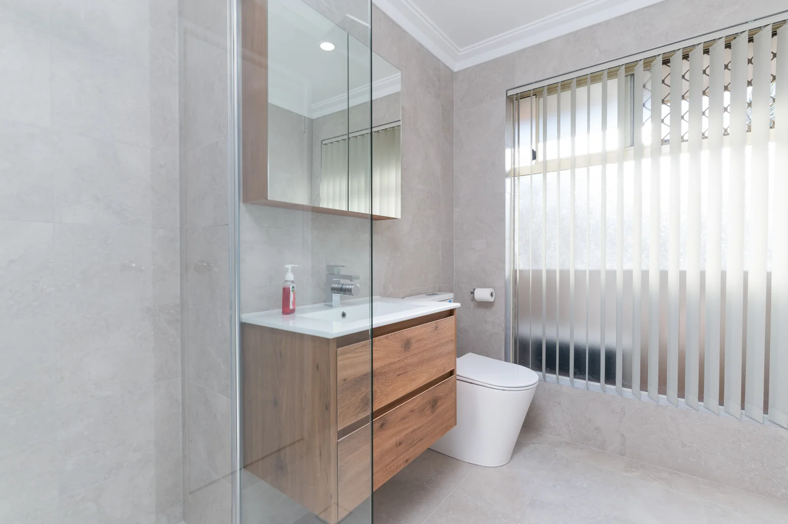 Additional image 18 of 27 Ellenbrae Place, Marangaroo WA 6064