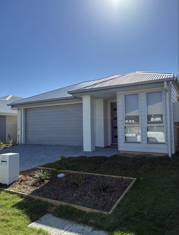 24 Matterhorn Way, White Rock QLD 4306