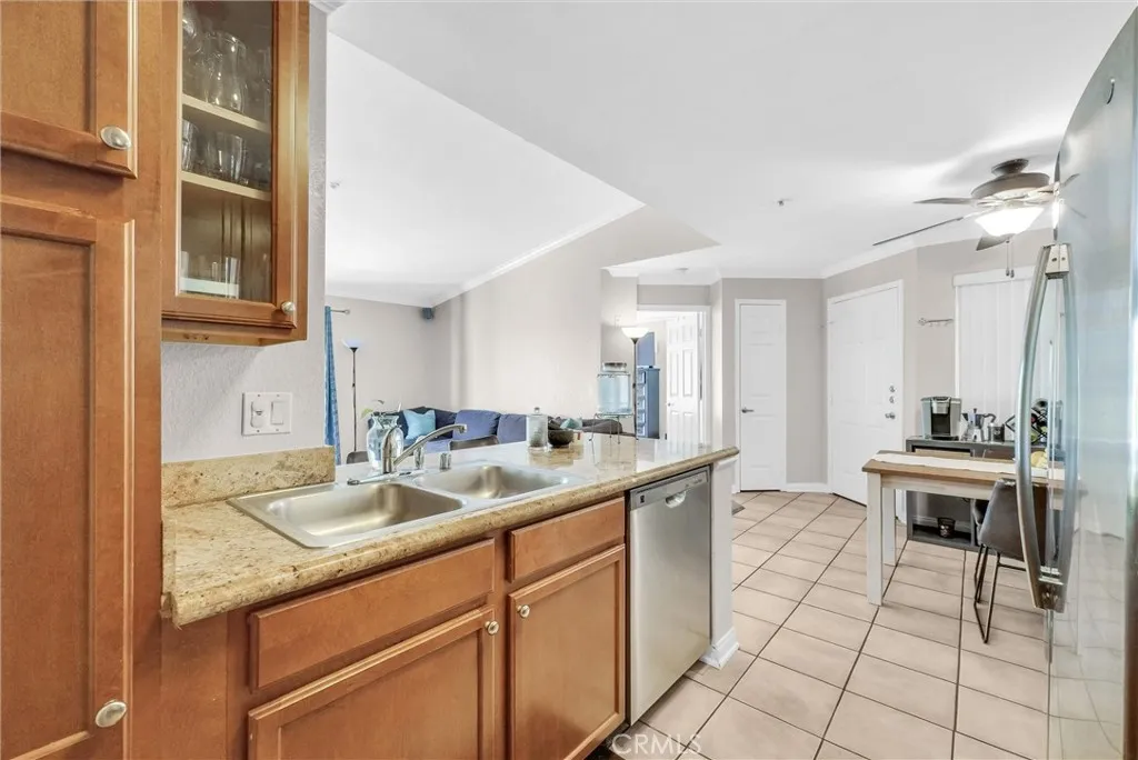 Additional image 13 of 1980 Las Colinas Circle Unit 301, Corona, CA 92879