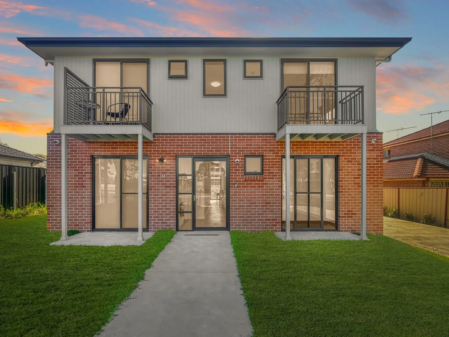166 Roberts Road, Greenacre NSW 2190