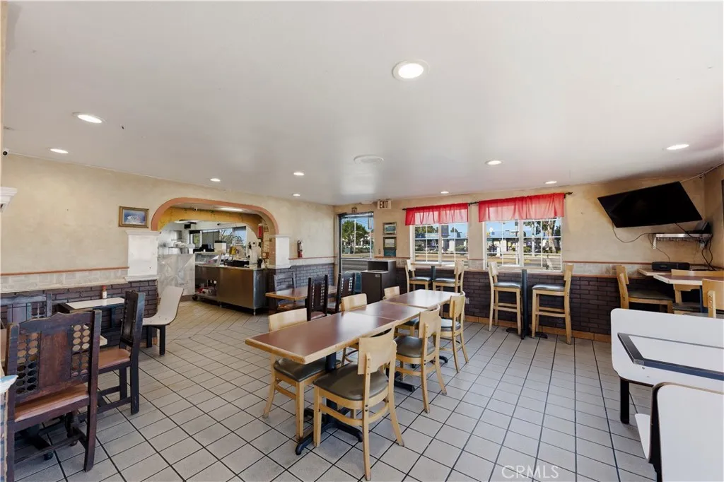 Additional image 25 of 3350 Saviers Rd, Oxnard, CA 93033