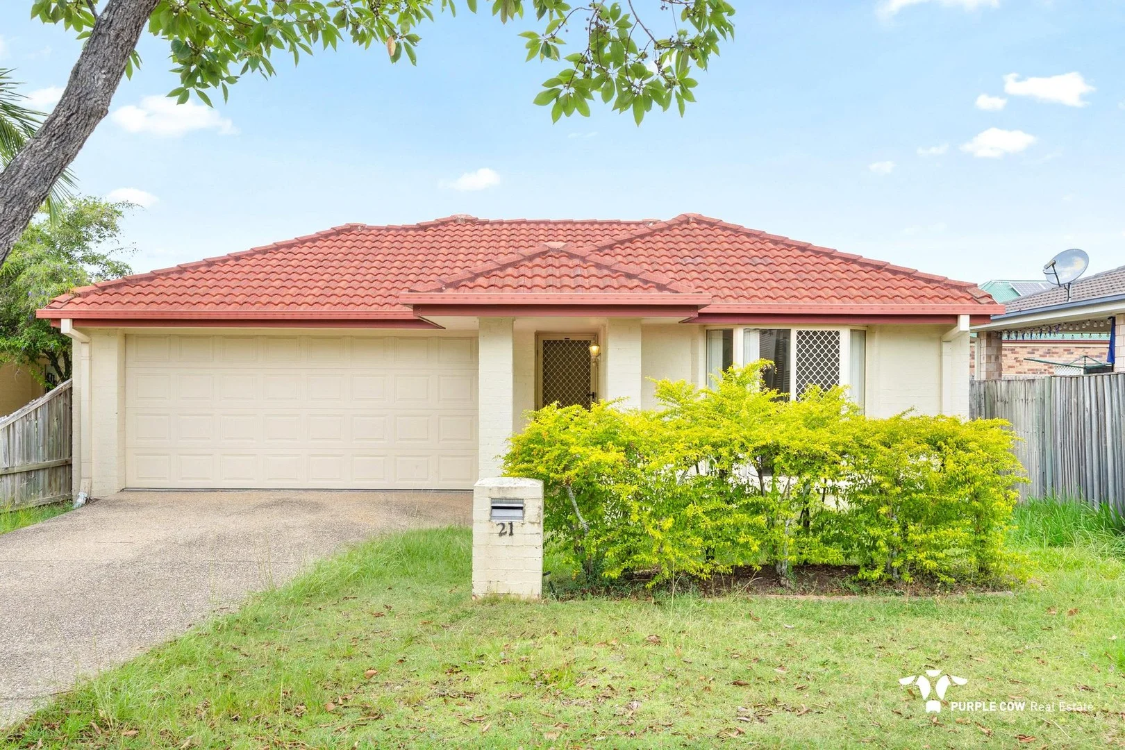 21 Ellen Circuit, Springfield Lakes QLD 4300