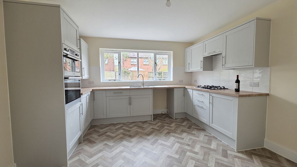 Additional image 11 of 5 bed detached house for saleMerestone Close, Southam CV47