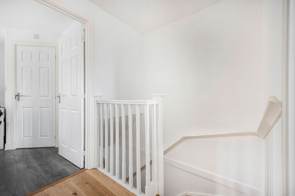 Additional image 8 of 3 bed end terrace house for saleFossebridge Place, Cheltenham GL52