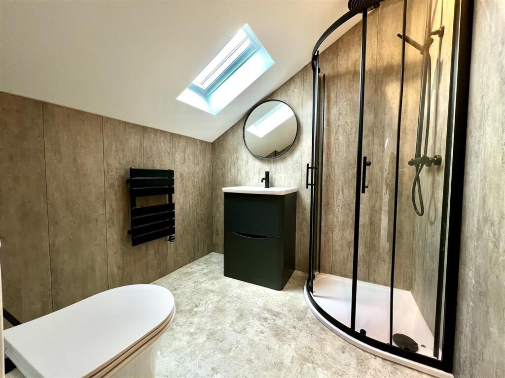 Additional image 8 of Apartment 10, Whin Knowle, Hebden Bridge Road, Oxenhope, Keighley