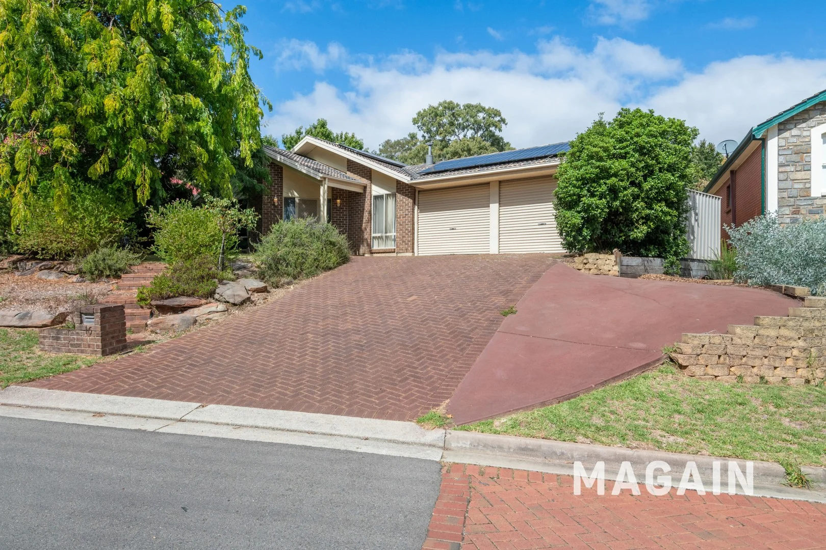 16 The Parkway, Aberfoyle Park SA 5159