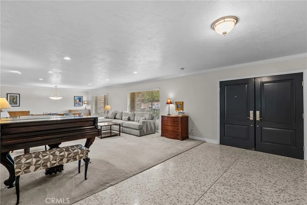 Additional image 6 of 9513 Bianca Ave, Northridge, CA 91325