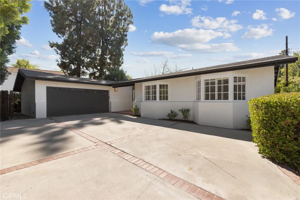 Additional image 34 of 23312 Ostronic Dr, Woodland Hills, CA 91367