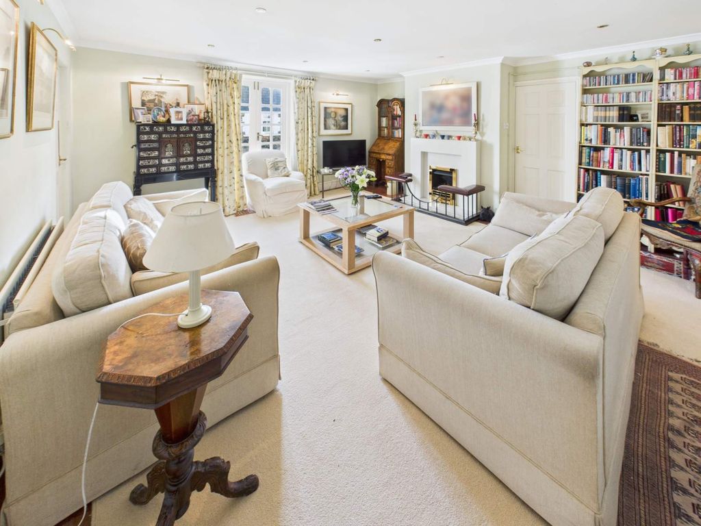 Additional image 20 of 8 bed detached house for saleCardiff Castle Grounds, Blackweir, Cardiff CF10