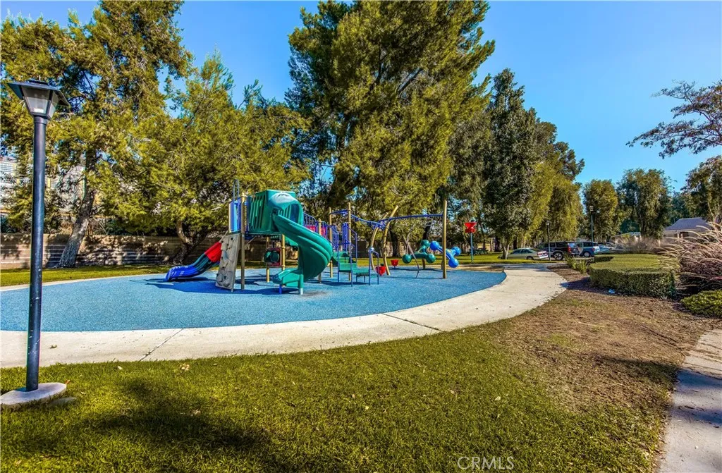 6045 Nantucket Ln, Yorba Linda, CA 92887