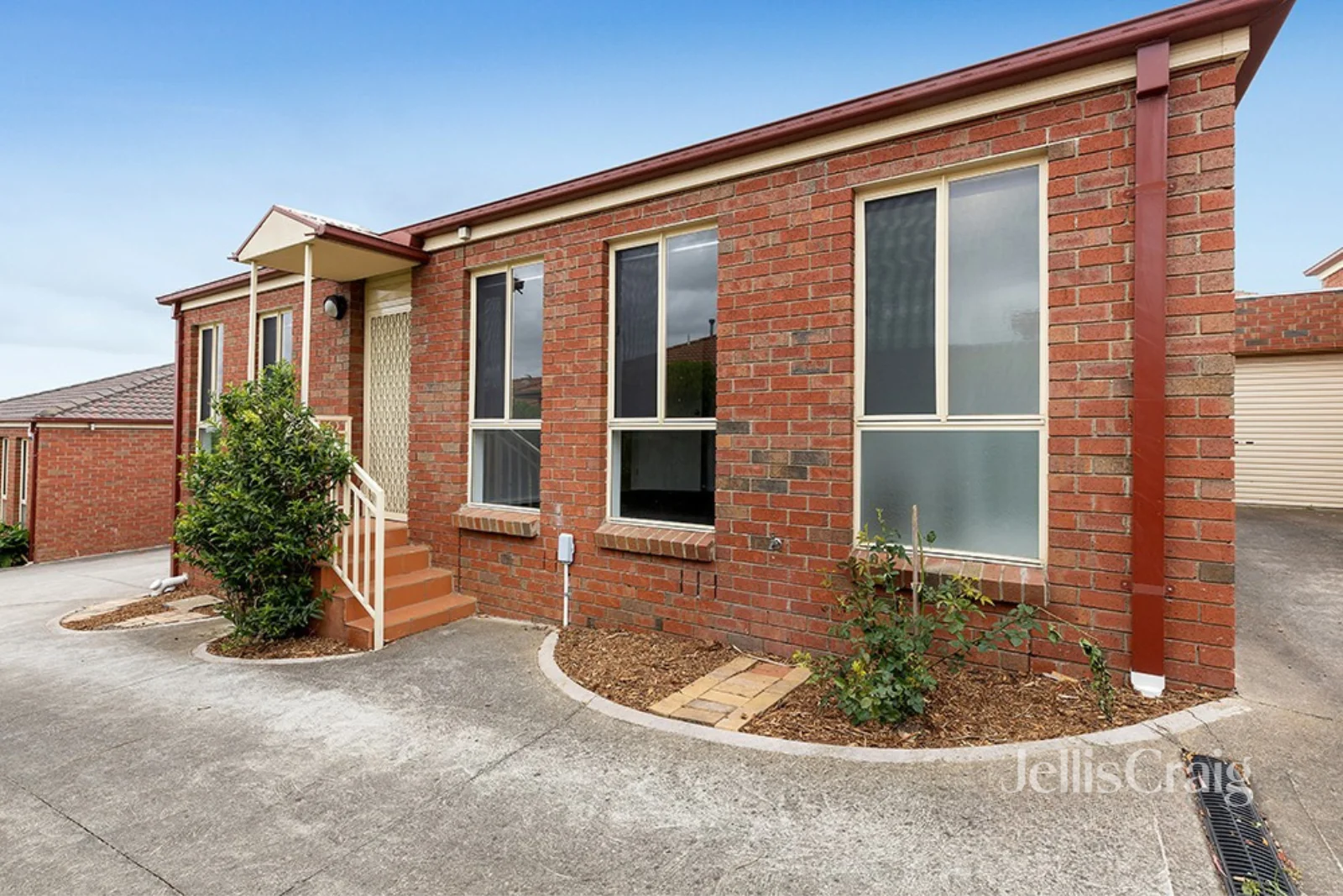 2/31 Rokewood Cres, Meadow Heights VIC 3048