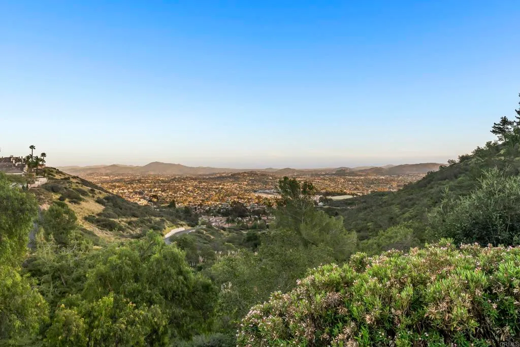 Additional image 36 of 2219 View Crest Glen, Escondido, CA 92026