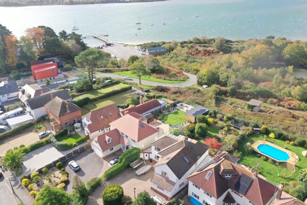 Additional image 32 of Lake Drive, Hamworthy , Poole, BH15
