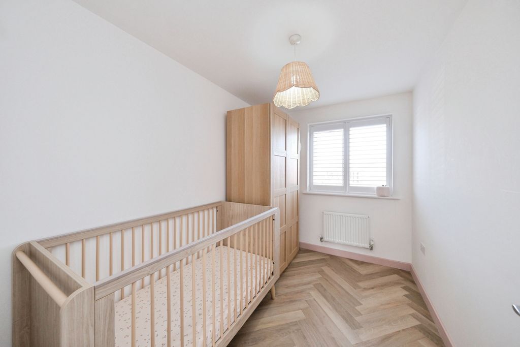 Additional image 14 of 4 bed semi-detached house for salePennington Way, Nottingham NG15