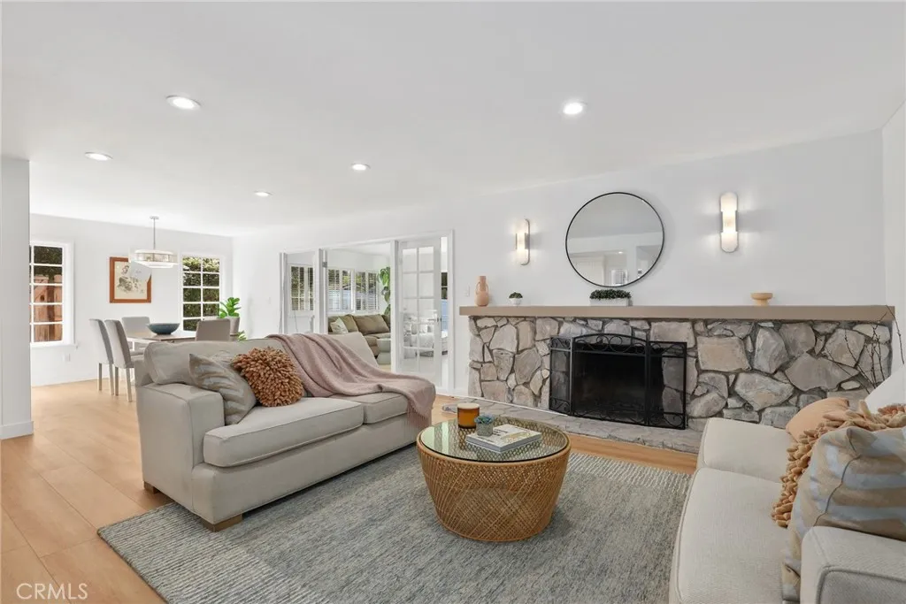 Additional image 42 of 23312 Ostronic Dr, Woodland Hills, CA 91367