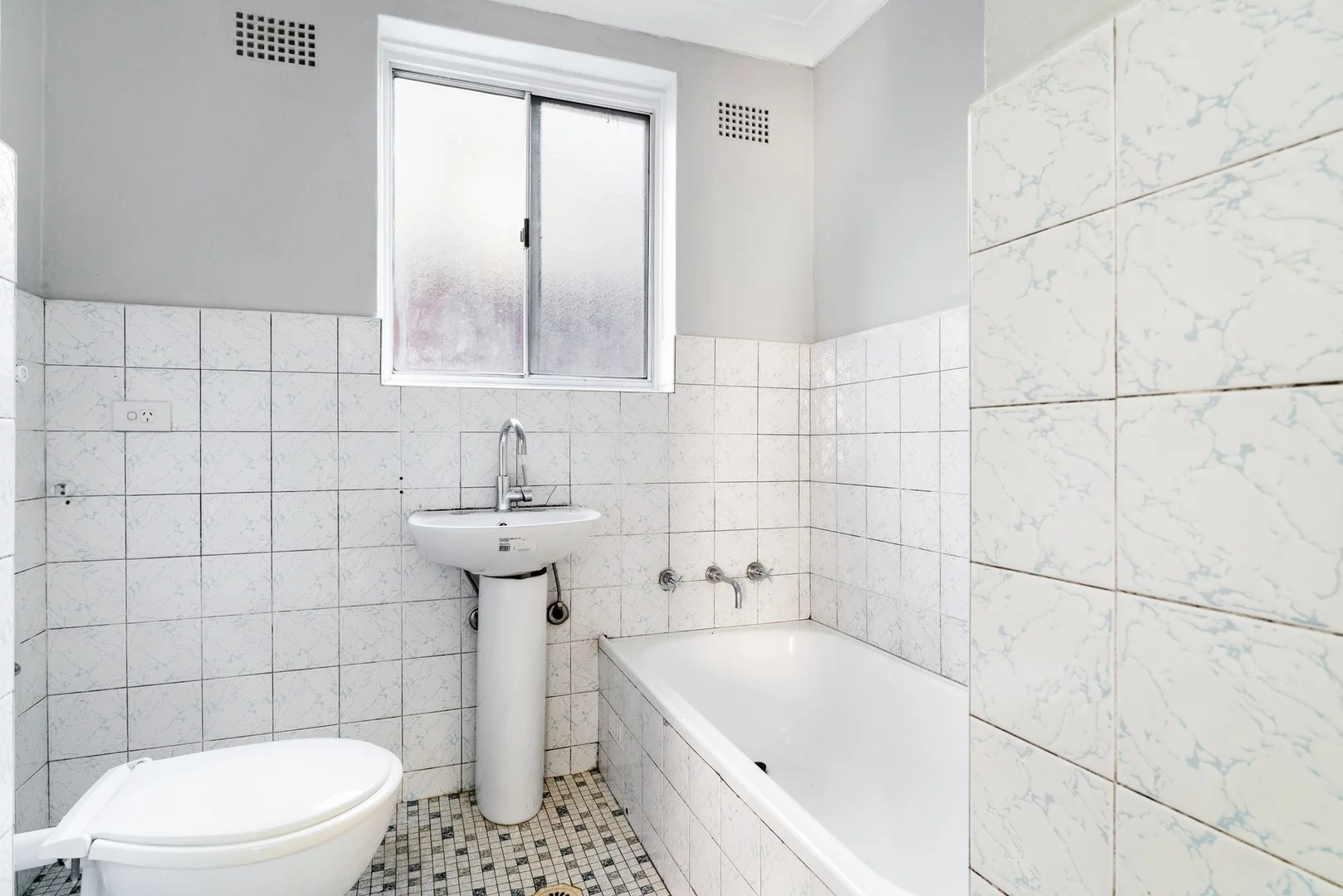 1/93 Warren, Marrickville NSW 2204