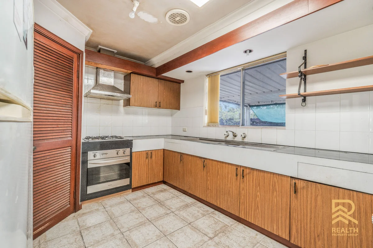 Additional image 11 of 6 Keith Road, Rossmoyne WA 6148