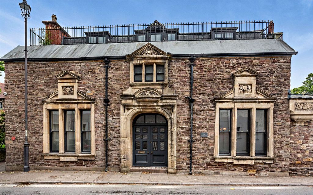 Additional image 2 of 9 bed detached house for saleHigh Street, Caerleon, Newport NP18